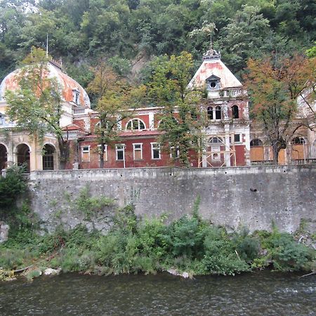 Casa Dina Hotel Băile Herculane Exterior foto